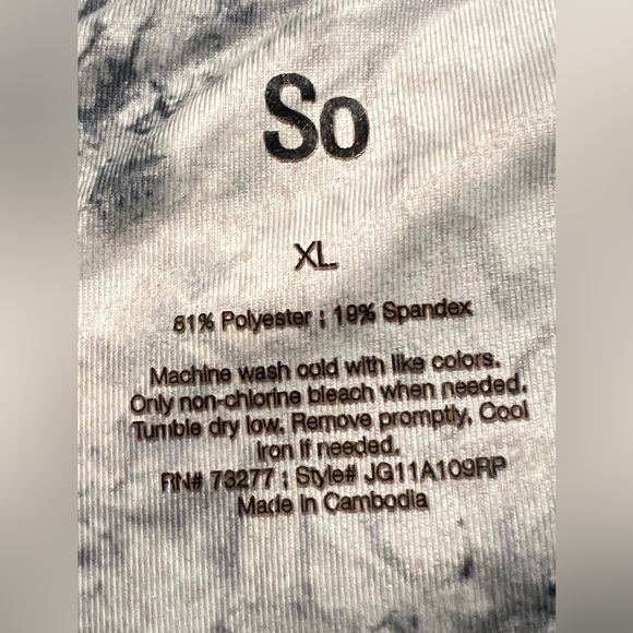 Women’s SO leggings - gray (light and dark) & white - size XL - thigh pockets - Picture 8 of 11